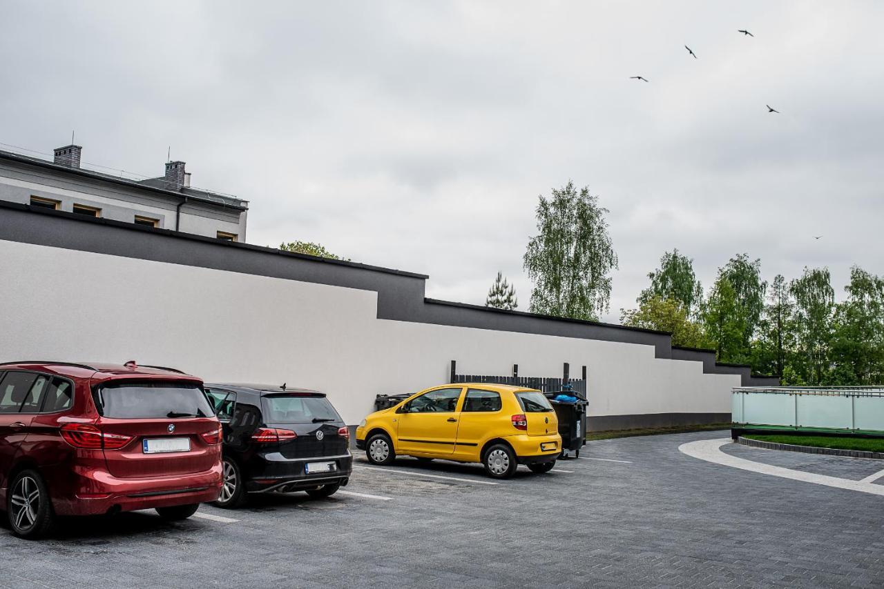 Apartamenty Czestochowa Eu "Parking Gratis" Kültér fotó