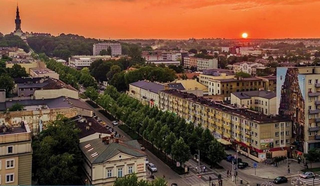 Apartamenty Czestochowa Eu "Parking Gratis" Kültér fotó