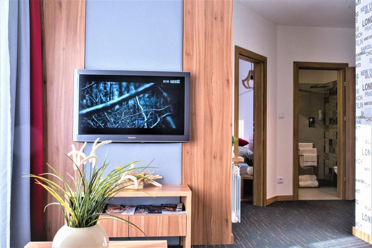 Apartamenty Czestochowa Eu "Parking Gratis" Kültér fotó
