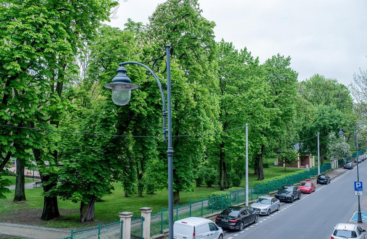 Apartamenty Czestochowa Eu "Parking Gratis" Kültér fotó