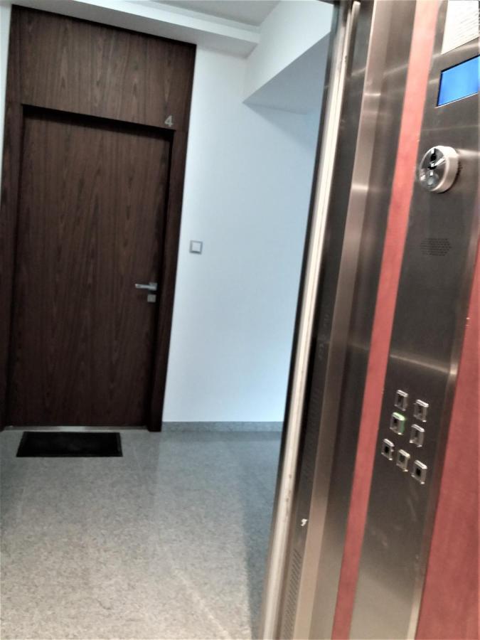 Apartamenty Czestochowa Eu "Parking Gratis" Kültér fotó